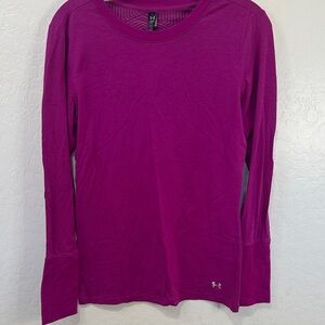 Under Armour Women's Magenta Long Sleeve Tee‎ medium cold gear active pull over